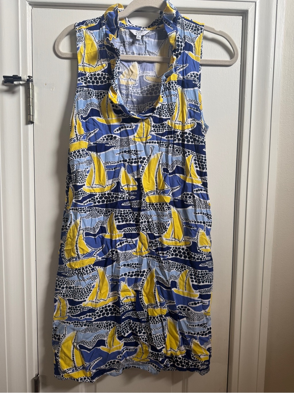 Lot of 2 size medium Crown and Ivy dresses